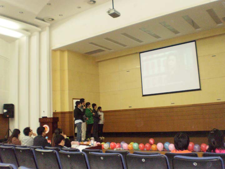 我校第四届电影配音大赛初赛落下帷幕 快直播体育
遗憾出局