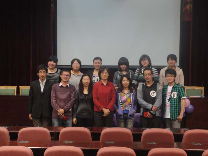 快直播体育
英语演讲比赛圆满结束